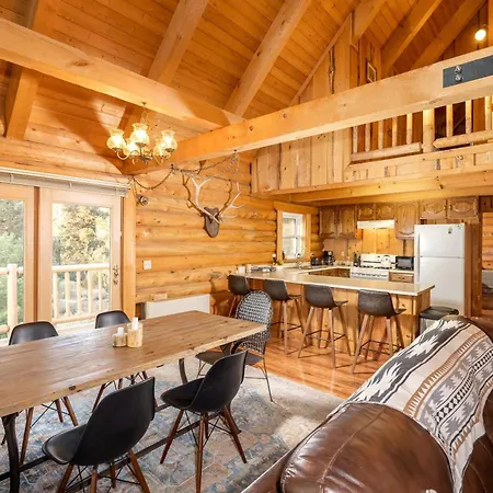 19 - Moonlight Ridge Home